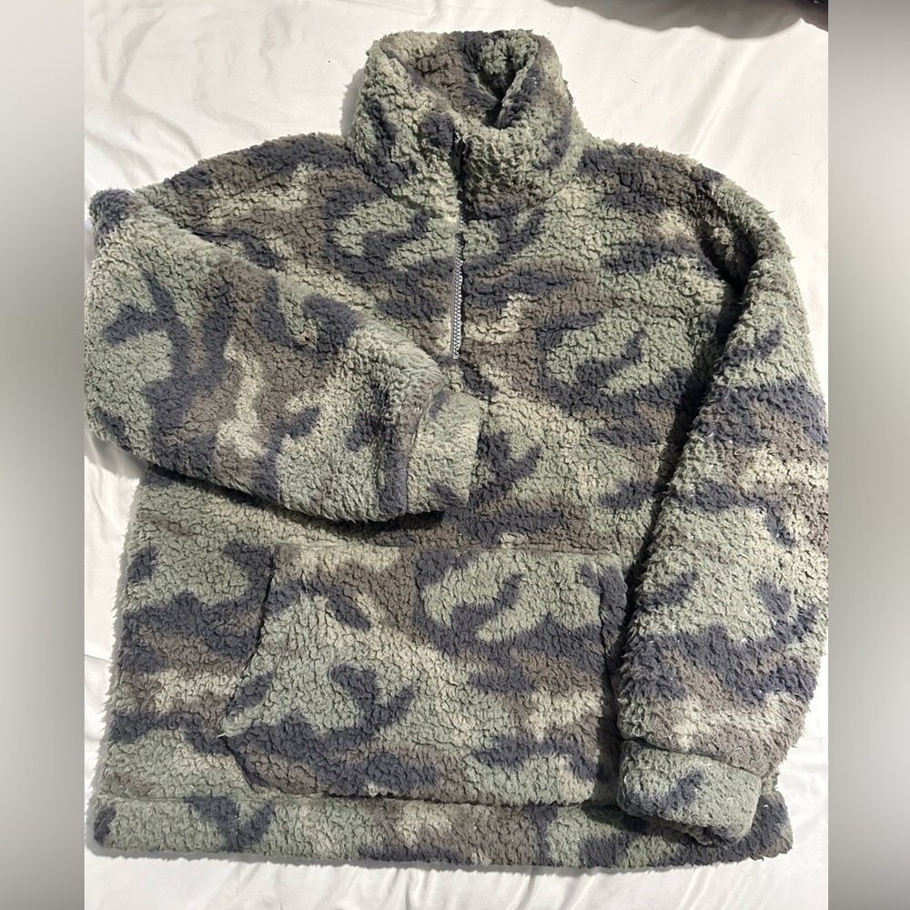 Camo Sherpa 1/4 Zip